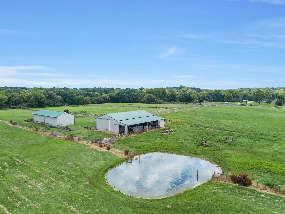 2620 Highway 48 S, Dickson, TN 37055 - Image #1