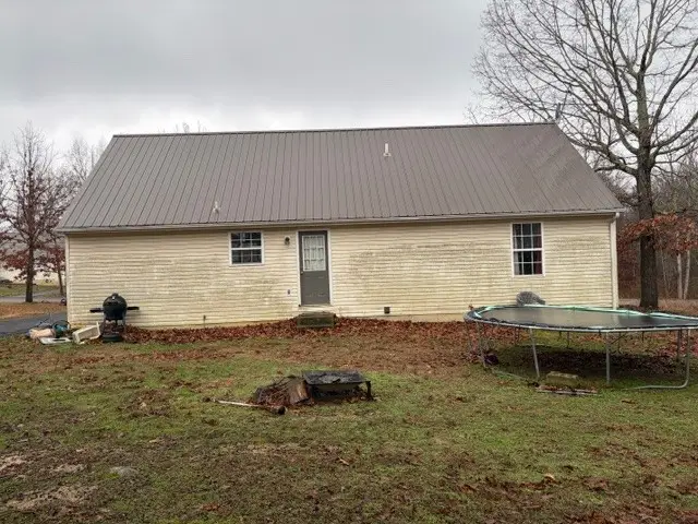 9106 Redbud Ln, Nunnelly, TN 37137 - Image #3