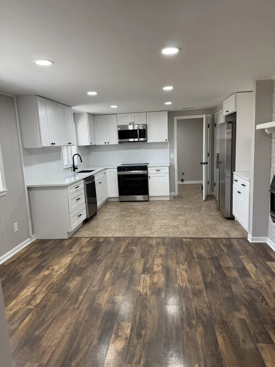 133 Mockerson Rd, Leoma, TN 38468 - Image #2