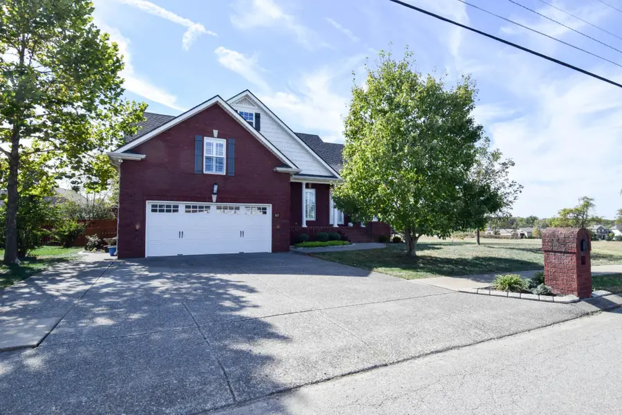 185 Stanley Dr, Gallatin, TN 37066 - Image #2