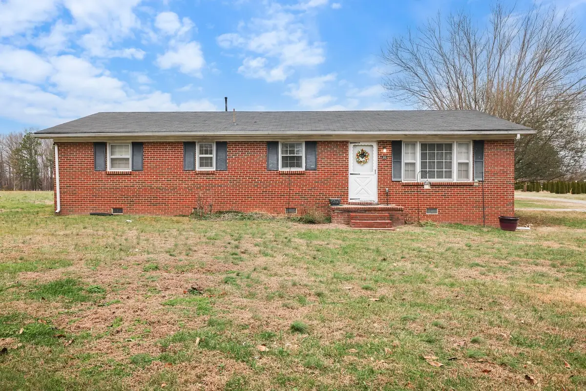95 Pike Hill Rd, McMinnville, TN 37110 - Image #1