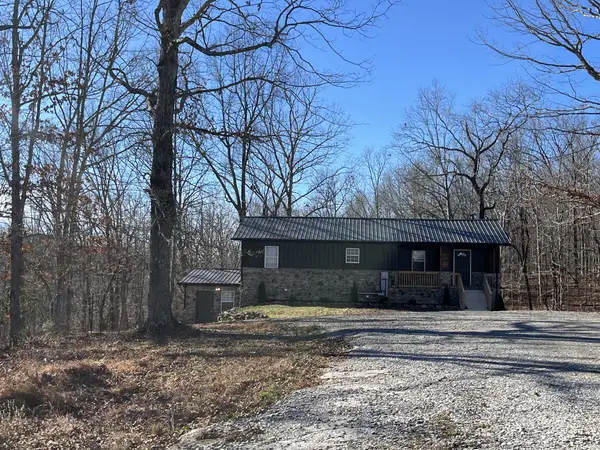 9388 Harrison Ferry Rd, McMinnville, TN 37110