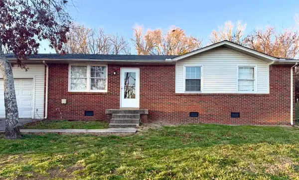 109 Hilltop Dr, Hendersonville, TN 37075