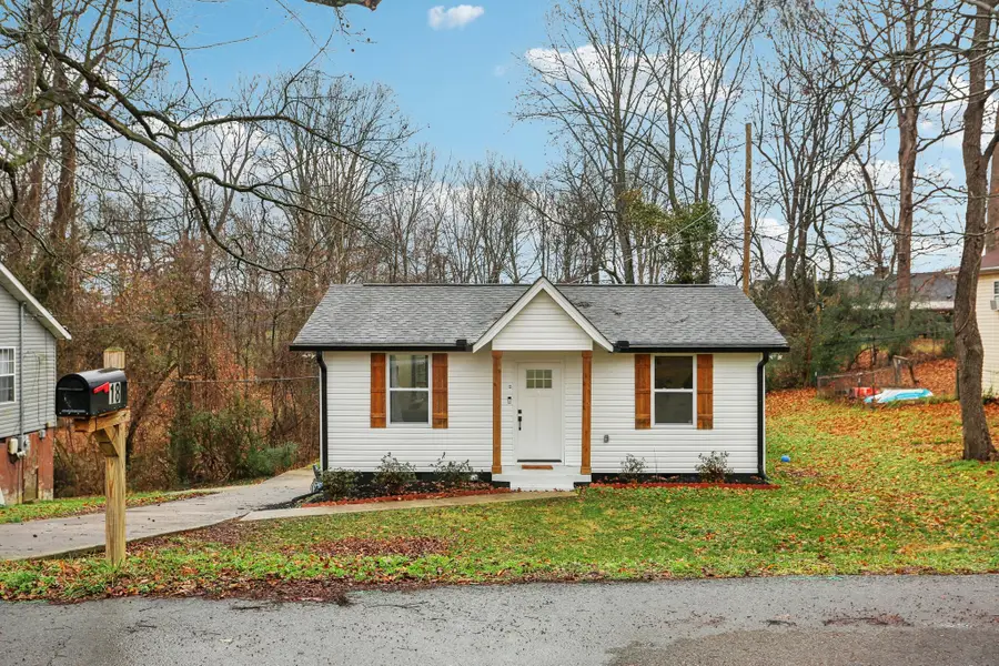 18 Chestnut Dr, Clarksville, TN 37042 - #3