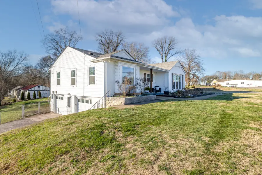 301 Santa Fe Pike, Columbia, TN 38401 - Image #3