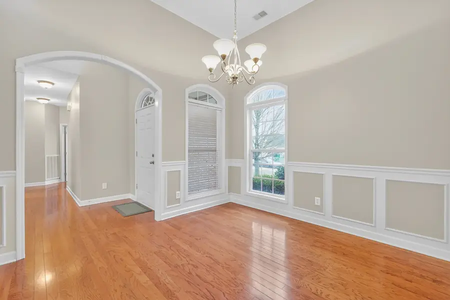 1032 Grider Dr, Gallatin, TN 37066 - Image #2