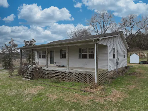 329 Cavender Rd, Woodbury, TN 37190