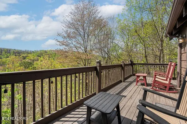 2415 N School House Gap Rd, Sevierville, TN 37876 - Image #2