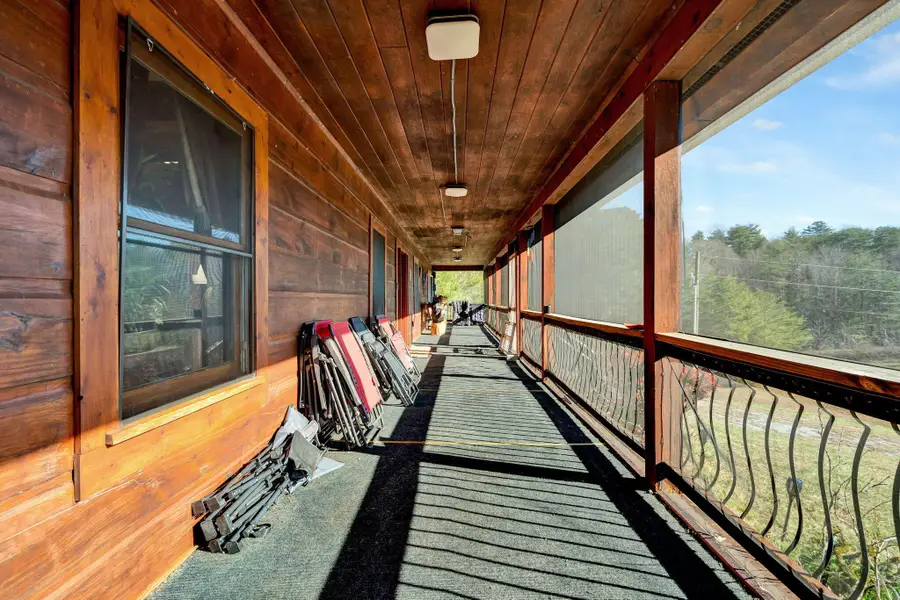 180 Mcjunkin Road, Tellico Plains, TN 37385 - Image #3