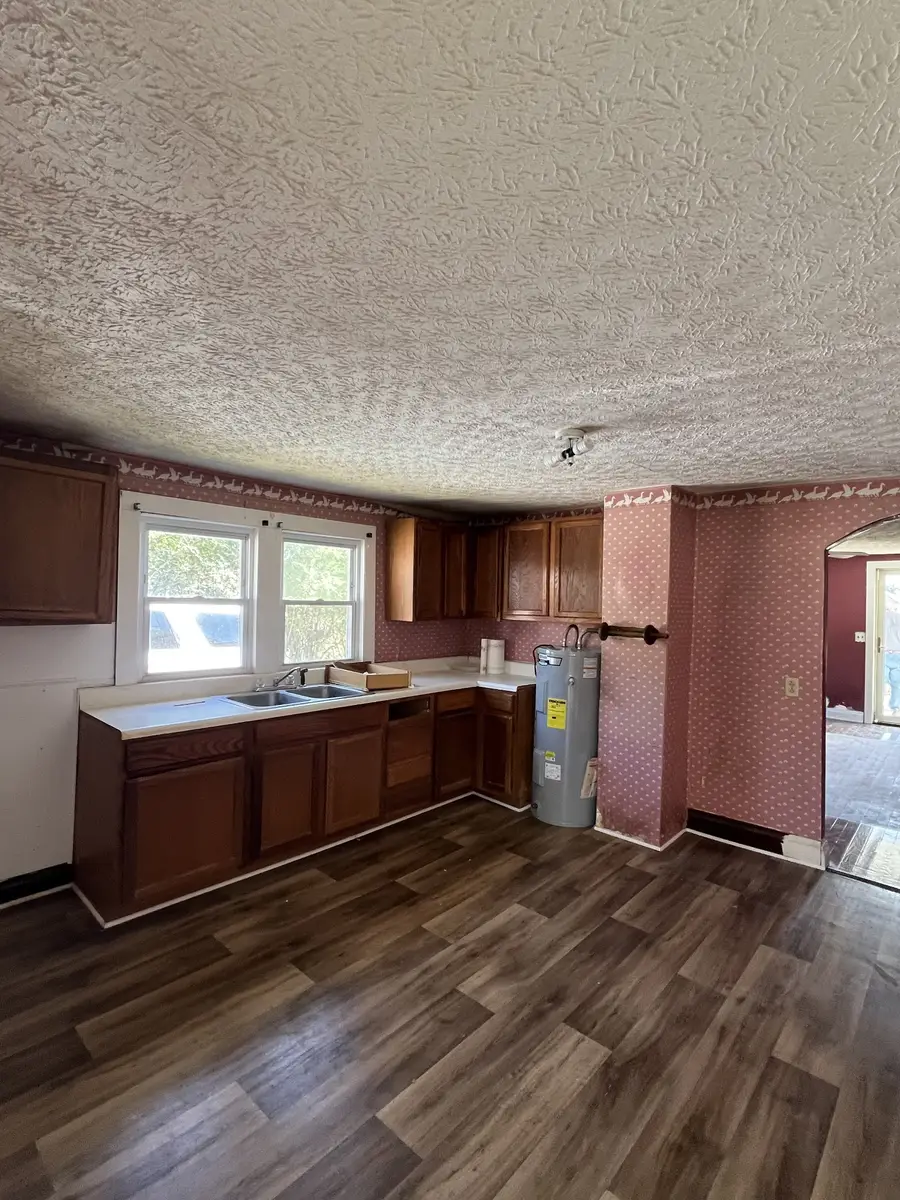 1213B S Russell St, Portland, TN 37148 - Image #3