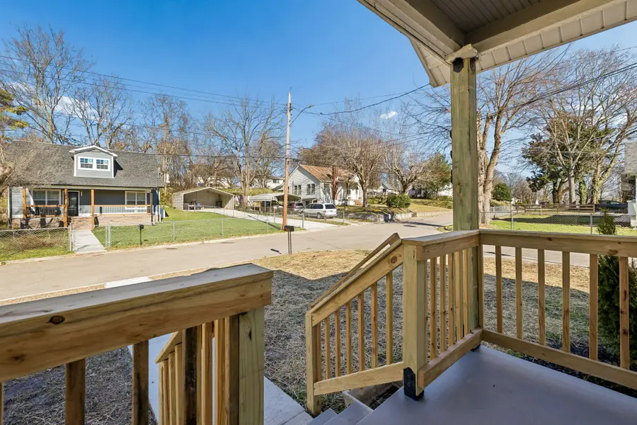 223 Davis Ave, Columbia, TN 38401 - Image #2