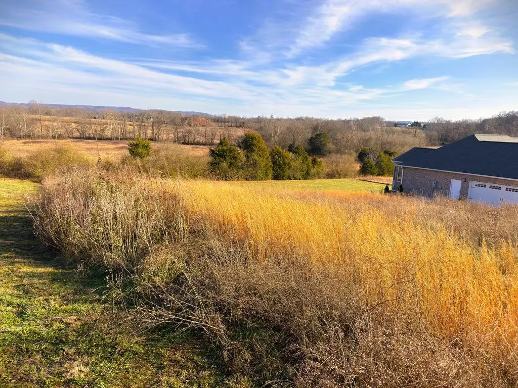 676 Blue Water Dr, Cookeville, TN 38506 - Image #1