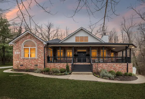 442 Lakeview Cir, Mount Juliet, TN 37122