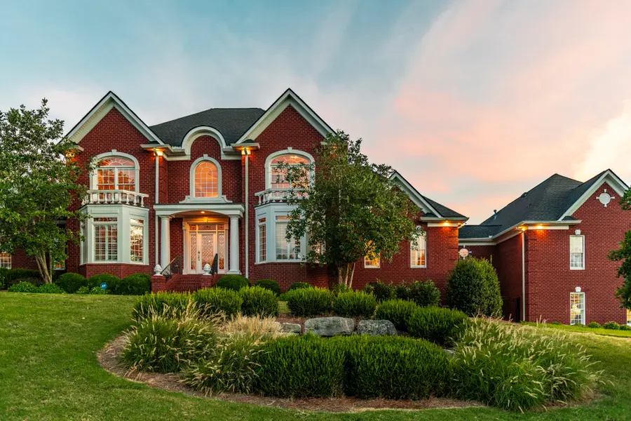 107 Mimosa Dr, Gallatin, TN 37066 - Image #2