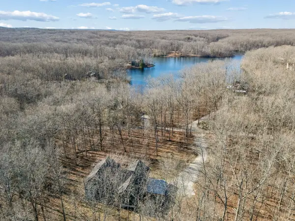 261 Lake Louisa Loop, Monteagle, TN 37356