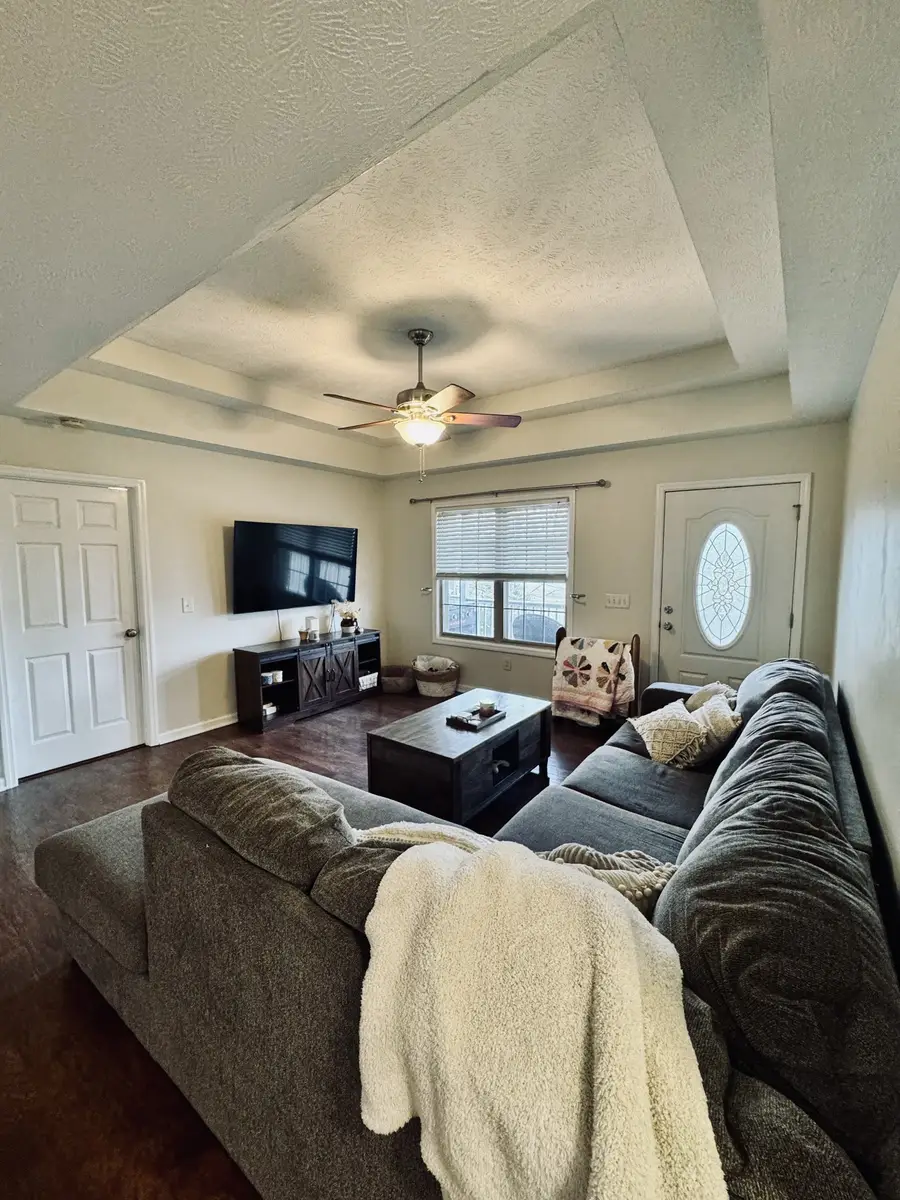 120 Skyview Dr, Carthage, TN 37030 - #2