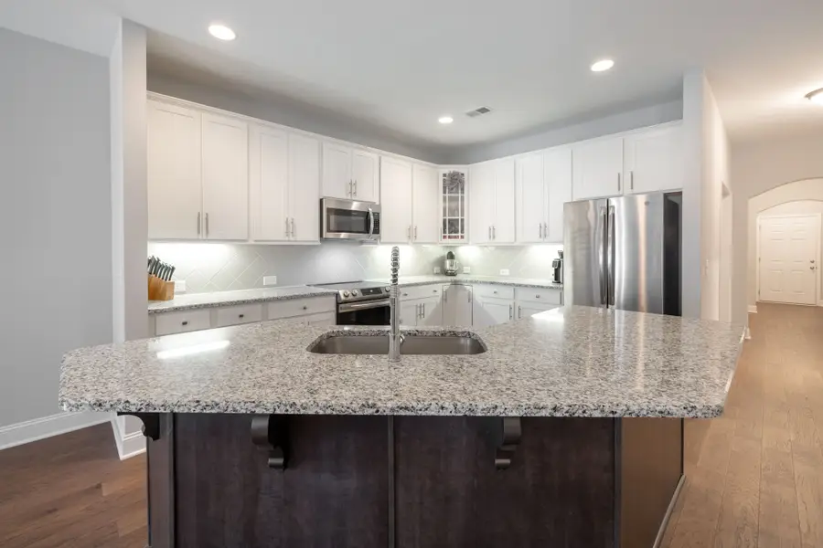 107 Auxley Ct, White House, TN 37188 - Image #2