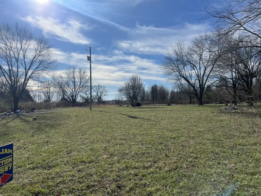 249 Clubbs Road, Portland, TN 37148 - Image #2