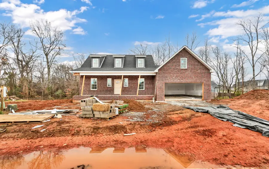 155 Cottage Ln, Clarksville, TN 37043 - Image #2