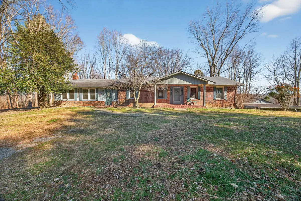 515 Mansell Hill Rd, Gainesboro, TN 38562 - Image #1