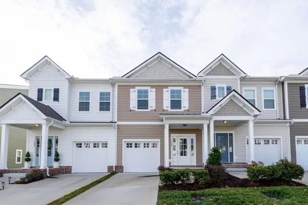 1103 Sweetleaf Dr, Franklin, TN 37064