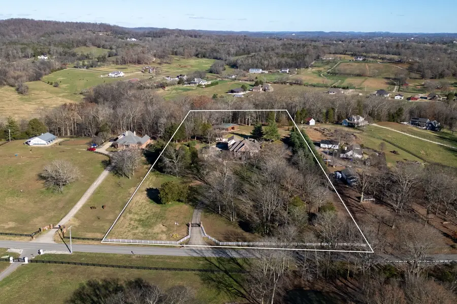 750 Upper Station Camp Crk Rd, Gallatin, TN 37066 - Image #2