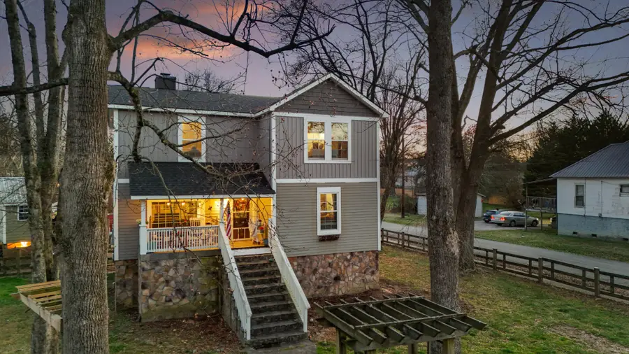 8 W Eighth Street, Chickamauga, GA 30707 - Image #2