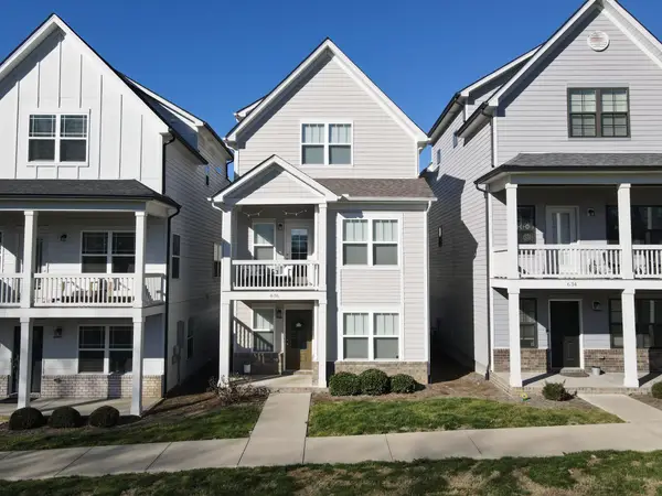 636 Parkvue Place Dr, Nashville, TN 37221
