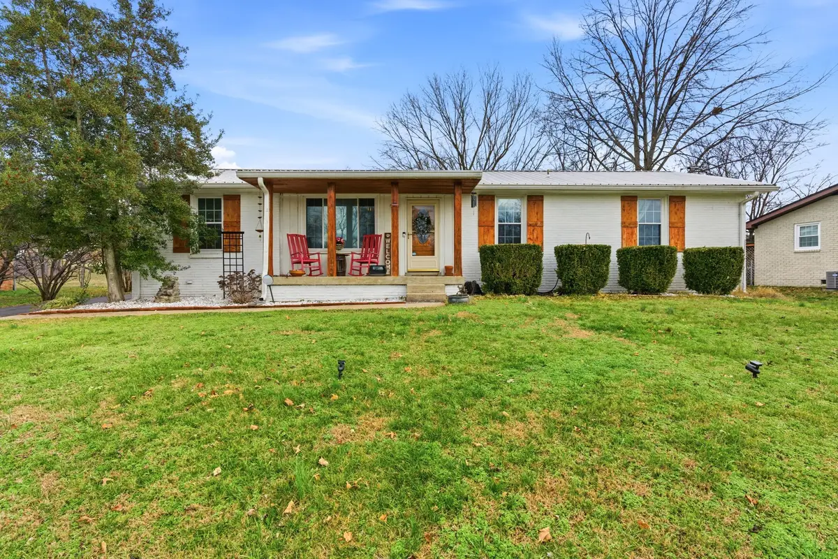 104 Cheryl Ct, Hendersonville, TN 37075 - Image #1