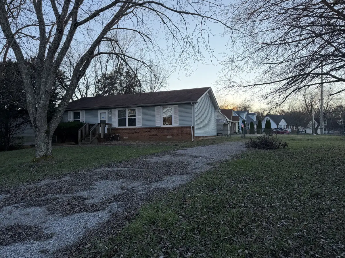 700 Ranch Hill Dr, Clarksville, TN 37042 - Image #1