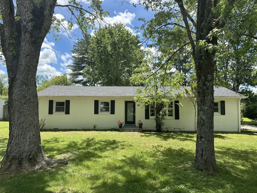 106 Julian St, McMinnville, TN 37110 - #2