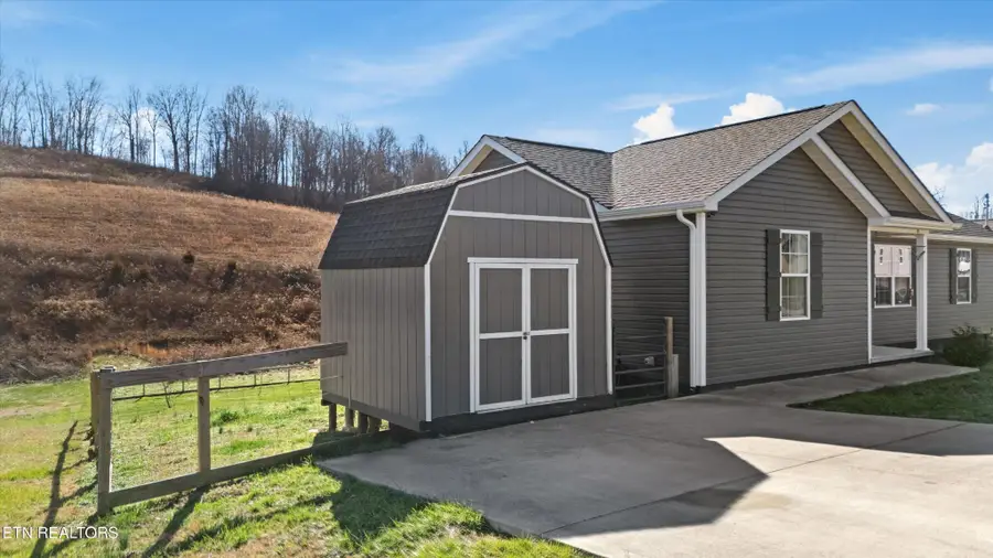 400 Hubbs Grove Rd, Maynardville, TN 37807 - Image #3