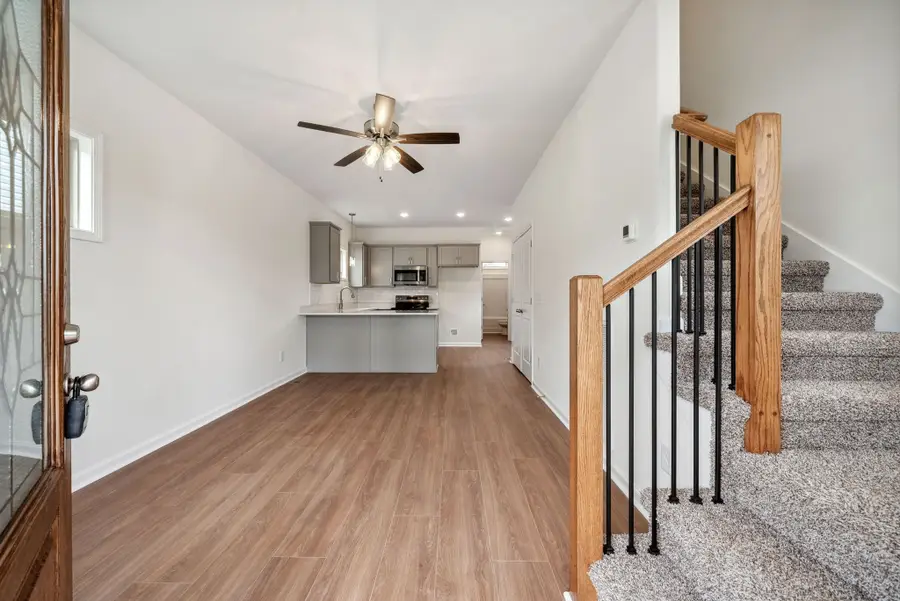 869 Dogwood Trail, Clarksville, TN 37042 - Image #2