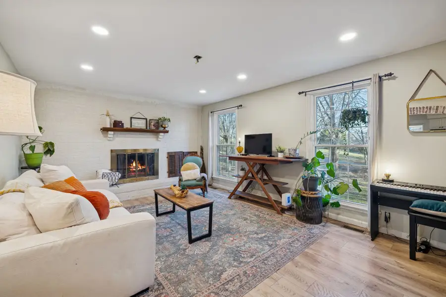 109 Timber Trl, Hendersonville, TN 37075 - Image #2