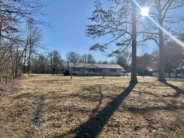 442 Carr Rd, Manchester, TN 37355