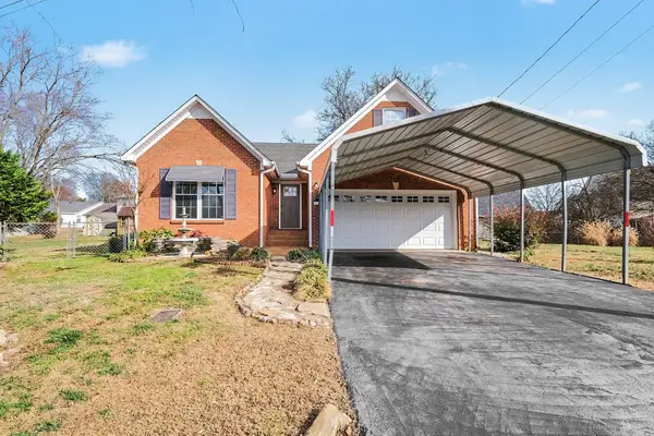 1611 Annie Ln, Columbia, TN 38401