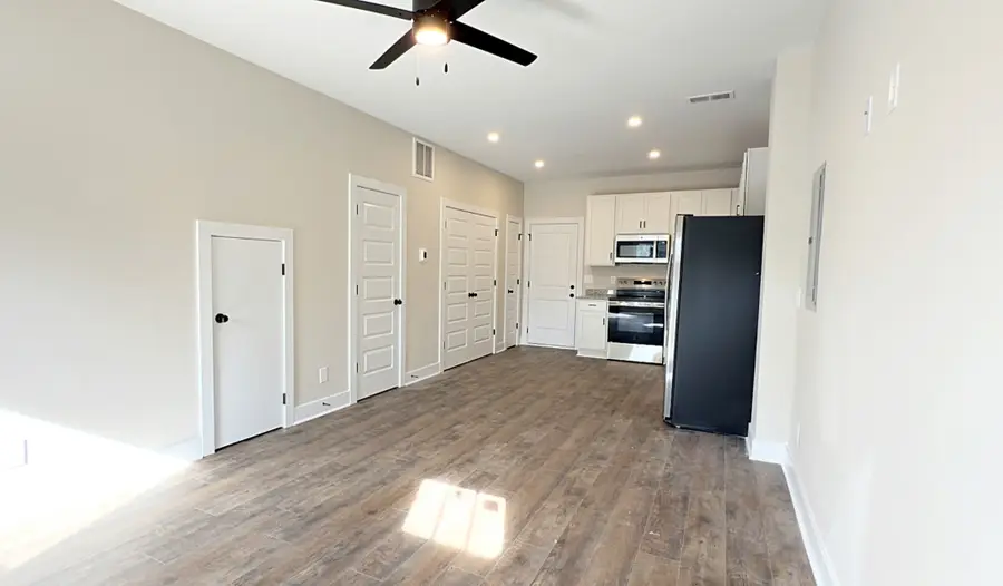 305 Pollard Road, Clarksville, TN 37042 - Image #3