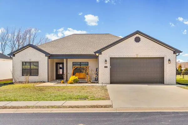 1819 Lexington Ave, Hopkinsville, KY 42240