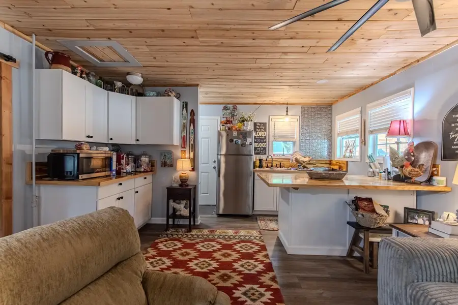 225 Lew Wallace Rd, Crump, TN 38327 - Image #3