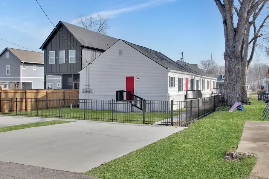 1909 10th Ave N, Nashville, TN 37208 - Image #3