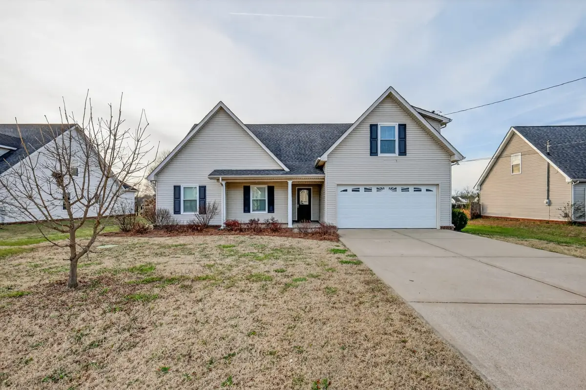 710 Fleming Farms Dr, Murfreesboro, TN 37128 - Image #1