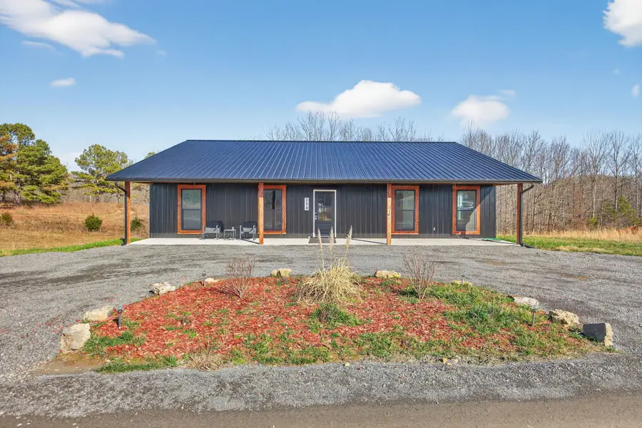 233 Ralph Spivey Ln, Gainesboro, TN 38562 - Image #2