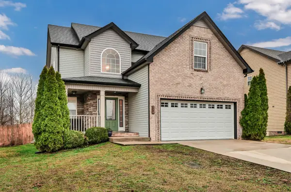 978 Dwight Eisenhower Way, Clarksville, TN 37042