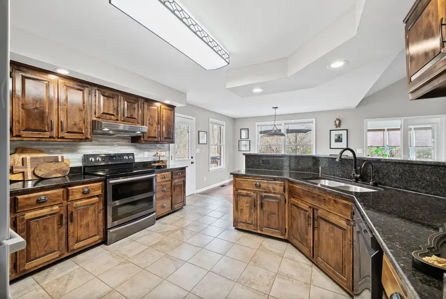 608 Idlewood Dr, Clarksville, TN 37043 - Image #3