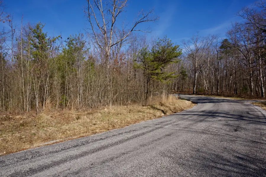 100A Valley View Rd, Pikeville, TN 37367 - Image #3