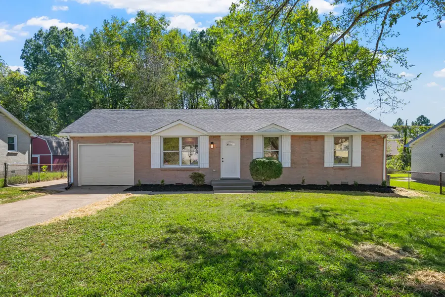 112 King Cole Dr, Clarksville, TN 37042 - Image #2