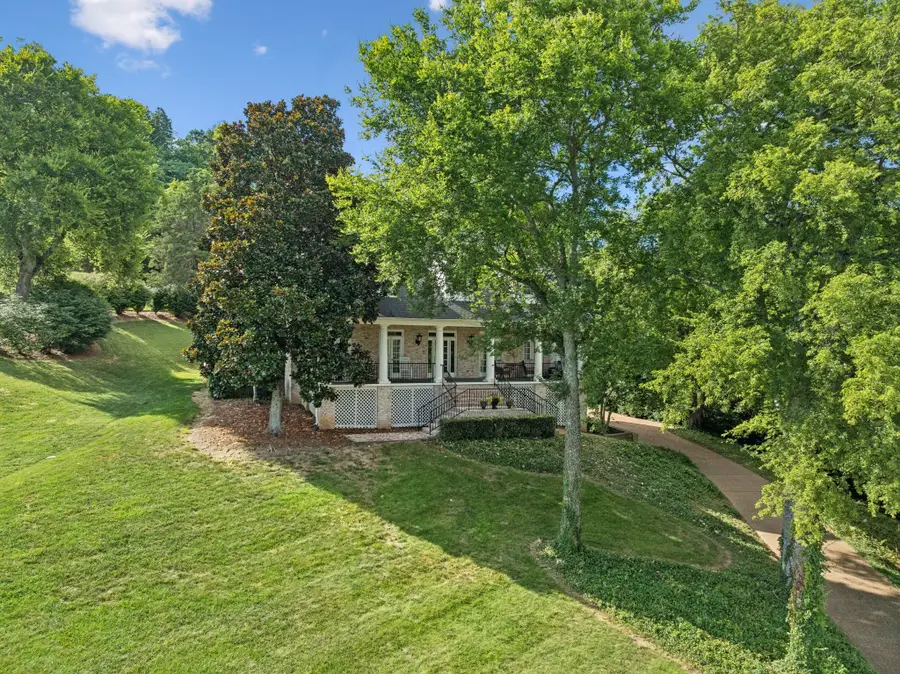 728 Legends Crest Dr, Franklin, TN 37069 - Image #3