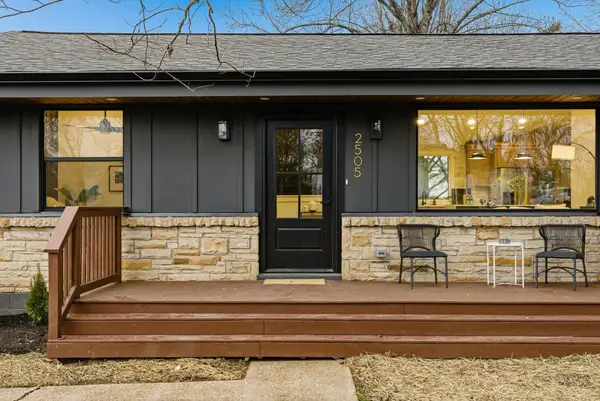 2505 Shadow Ln, Nashville, TN 37216