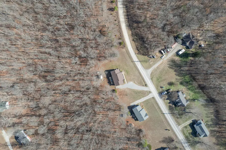 129 Poling Dr, Pulaski, TN 38478 - Image #2