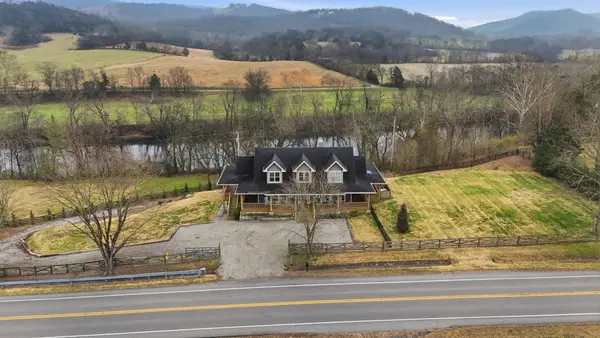 126 Trousdale Ferry Pike, Gordonsville, TN 38563